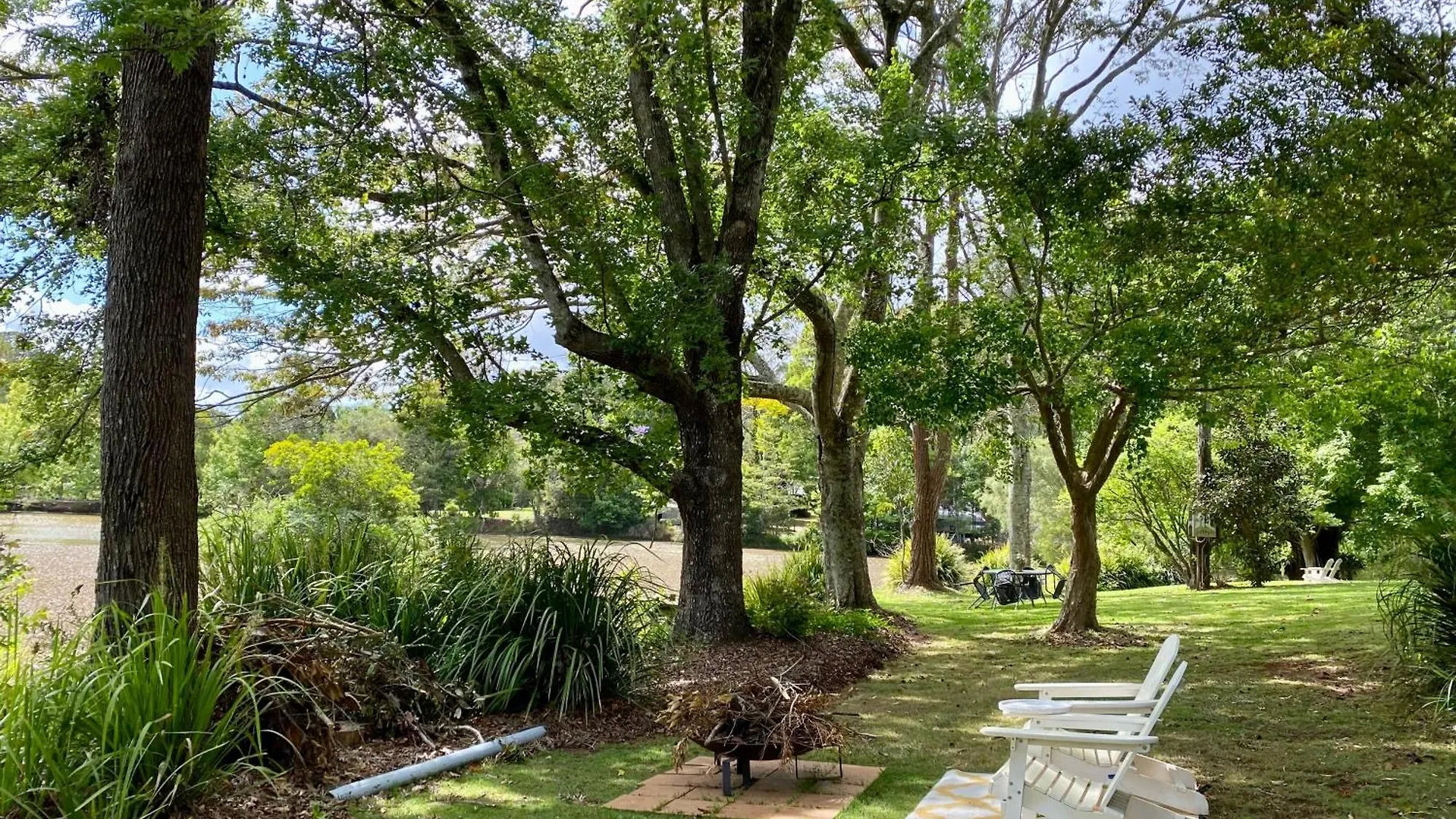 Maleny Lake Cottages Australia