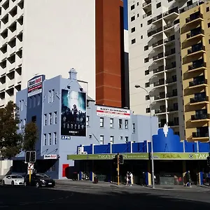 Wallaby Backpackers - Note - Valid Passport Required To Check In - Hostel Perth
